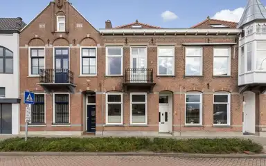 145m2 house to rent for 2000€/month in Stationsweg 5, Geertruidenberg