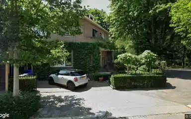 141m2 house to rent for 3500€/month in Stooplaan, Dordrecht