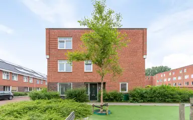 112m2 house to rent for 1995€/month in Asterstraat 12, Groningen