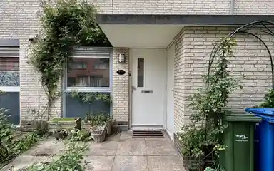 120m2 house to rent for 2299€/month in A. Noordewier-Reddingiuslaan 212, Rotterdam