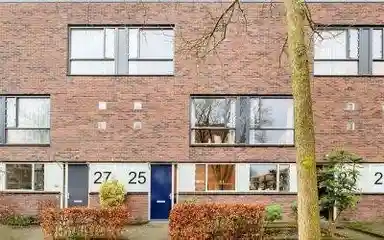 134m2 house to rent for 2495€/month in Kemperweg, Rotterdam