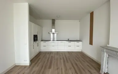 119m2 apartment to rent for 2950€/month in Koninginneweg 56-2, Amsterdam