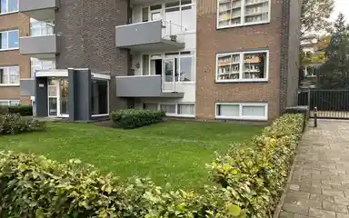 100m2 apartment to rent for 1250€/month in Oranjeplein, Maastricht