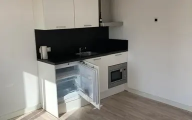 32m2 studio to rent for 750€/month in Semarangstraat, Enschede