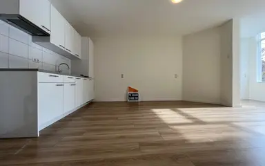 39m2 apartment to rent for 949€/month in Harstenhoekweg 63A, The Hague