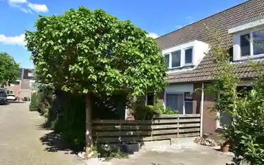 99m2 house to rent for 2150€/month in Tjalkwerf 1798, Zoetermeer