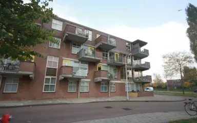 53m2 room to rent for 895€/month in Tielstraat, Amsterdam