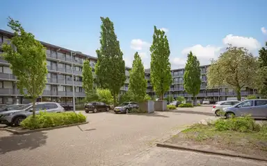 92m2 apartment to rent for 2500€/month in Meidoornweg 1171, Badhoevedorp