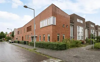 143m2 house to rent for 1922€/month in Bergeendsingel 3, The Hague