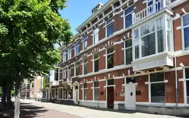 222m2 apartment to rent for 2950€/month in Bezuidenhoutseweg 243A, The Hague