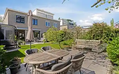 134m2 house to rent for 3200€/month in Amerbachstraat, Rotterdam