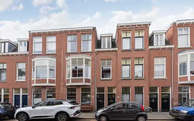 143m2 apartment to rent for 3250€/month in François Maelsonstraat 42, The Hague