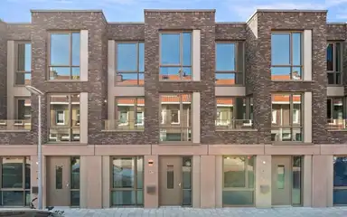 139m2 house to rent for 4250€/month in Koppelstokstraat, The Hague