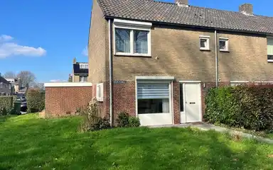 100m2 house to rent for 1395€/month in Kremersdreef, Maastricht