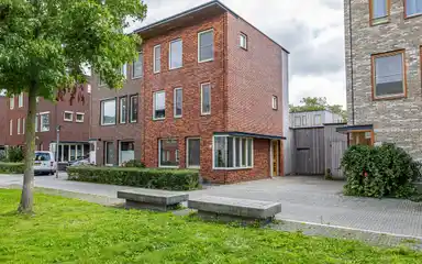 160m2 house to rent for 2750€/month in Einthovenlaan 18, Groningen