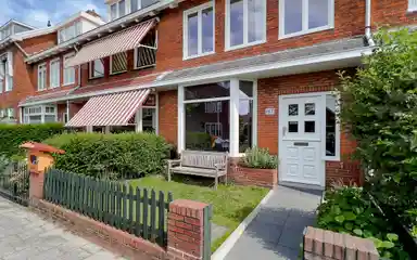 130m2 house to rent for 2950€/month in Roemer Visscherstraat 167, Haarlem