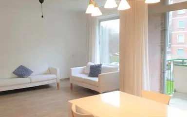 94m2 apartment to rent for 1033€/month in Ranonkelstraat, The Hague