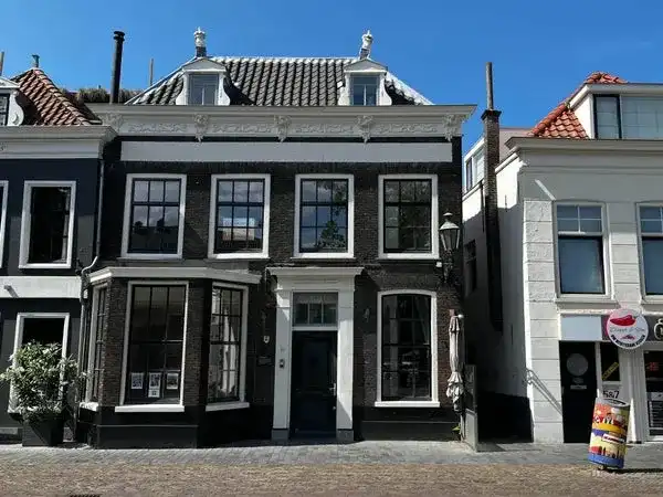 76m2 apartment to rent for 1695€/month in Westhavenkade, Vlaardingen