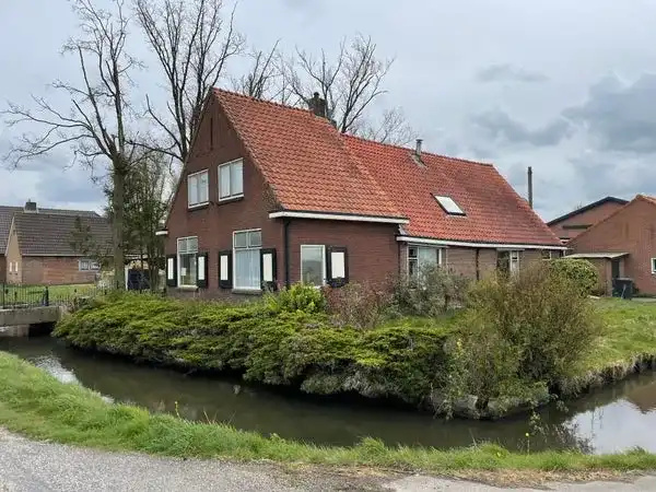 212m2 house to rent for 1950€/month in Bolgerijsekade 5, Vianen