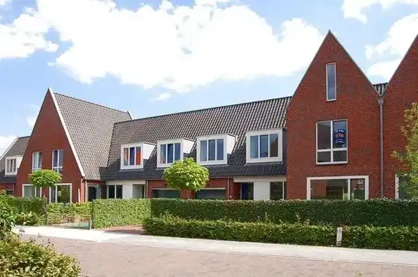 119m2 house to rent for 2500€/month in Margrietlaan, Vught