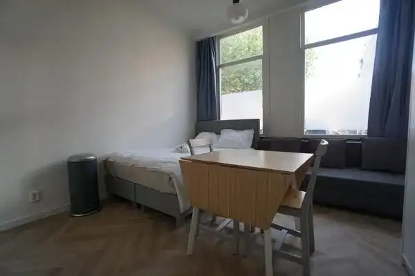 30m2 studio to rent for 1350€/month in Copernicusstraat, Den Haag
