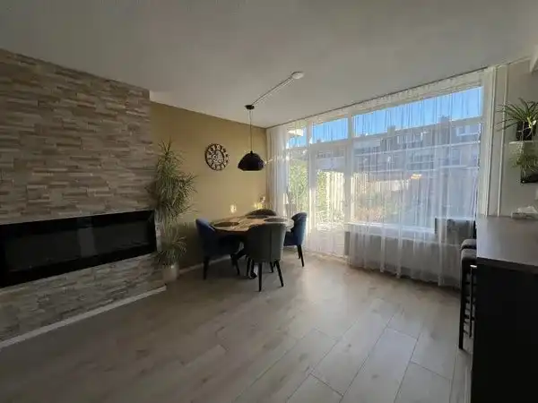 115m2 house to rent for 2800€/month in Anjerstraat, Ridderkerk