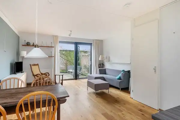 125m2 house to rent for 2495€/month in Hartenruststraat, Rotterdam