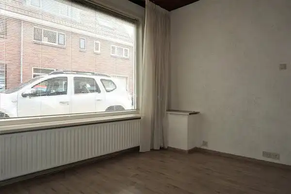 100m2 house to rent for 1800€/month in Antilopestraat, Rotterdam