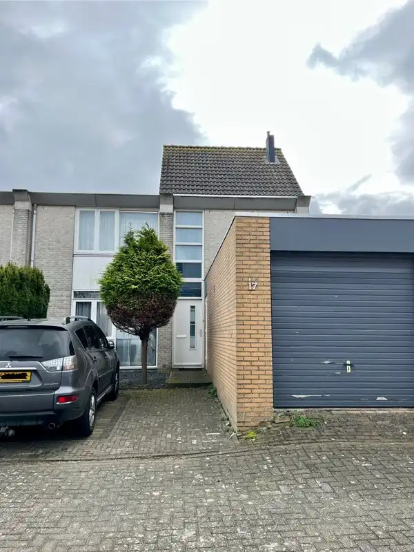 148m2 house to rent for 2250€/month in Hoogaars 17, Bergen op Zoom