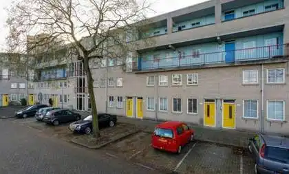 80m2 room to rent for 980€/month in Snelfilterweg, Rotterdam
