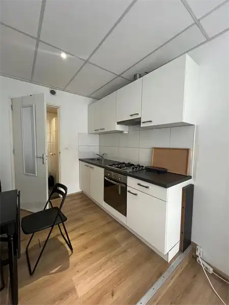 19m2 studio to rent for 853€/month in Strevelsweg, Rotterdam