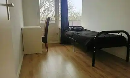 9m2 room to rent for 933.59€/month in Den Uylsingel, Rotterdam