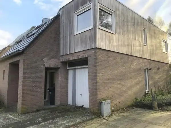 187m2 house to rent for 2100€/month in Piersonhof, Eindhoven