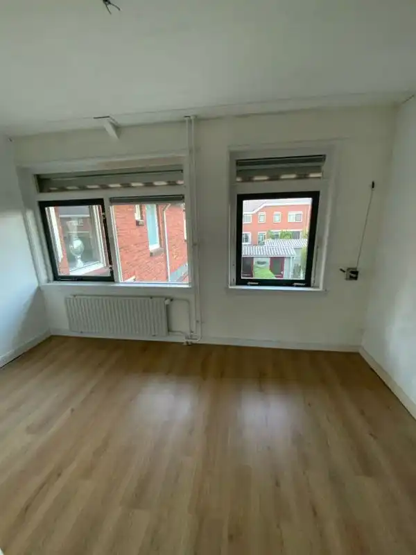 75m2 house to rent for 1395€/month in Van der Veldelaan 18, Rotterdam