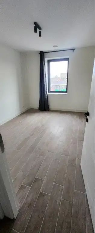 60m2 apartment to rent for 1950€/month in Kruisweg, Hoofddorp