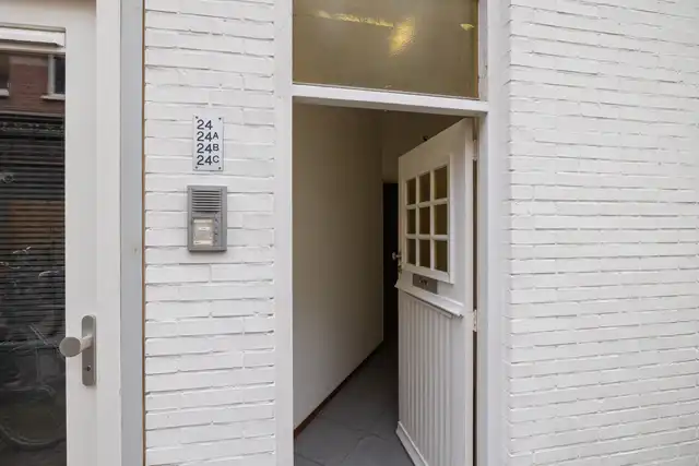 91m2 apartment to rent for 2245€/month in Zijlstraat 24, Haarlem