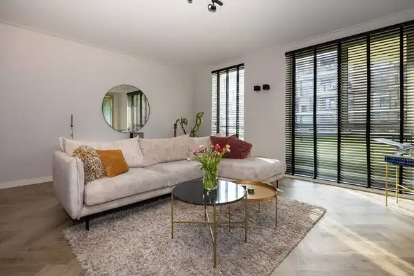 80m2 apartment to rent for 1800€/month in Blauwe Berg 21, Hoorn
