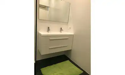 83m2 room to rent for 580€/month in Abeelstraat, Den Haag