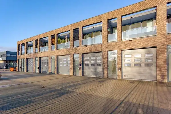 55m2 apartment to rent for 1700€/month in Melbournestraat, Lijnden