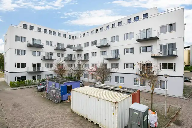 50m2 apartment to rent for 1111€/month in Limaweg, Waddinxveen