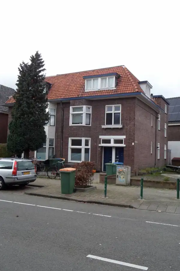 18m2 room to rent for 548€/month in Teteringsedijk 177, 1, Breda