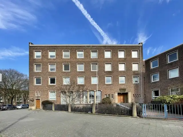 38m2 studio to rent for 657.33€/month in Mathenesserweg, Rotterdam