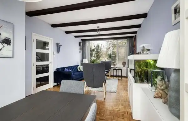 109m2 house to rent for 2100€/month in Schakelweg, Hoogvliet Rotterdam