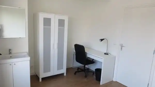 11m2 room to rent for 590€/month in Dokter Berlagelaan, Eindhoven