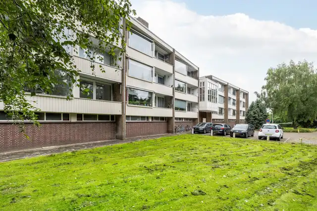70m2 apartment to rent for 930€/month in Burgemeester A. van Walsumlaan 25, Vlaardingen