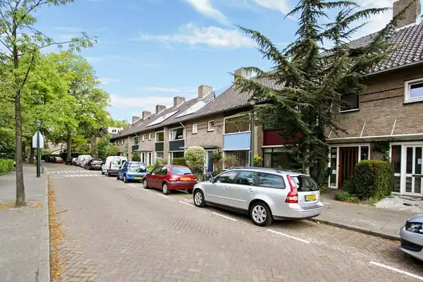 138m2 house to rent for 1650€/month in Sint Adrianusstraat, Eindhoven