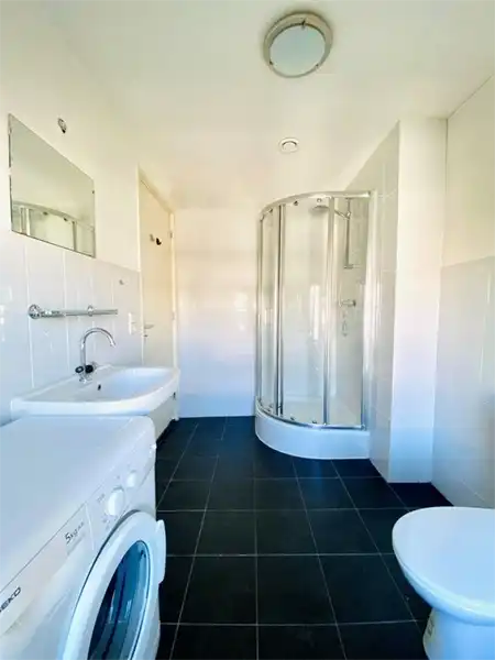 25m2 studio to rent for 475€/month in Rodenrijselaan, Rotterdam