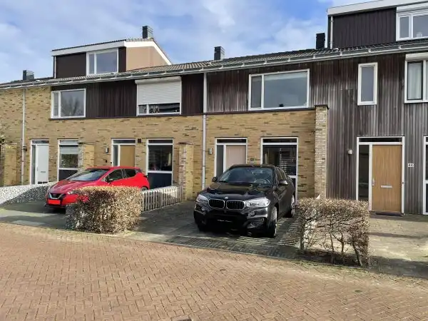 90m2 house to rent for 2200€/month in Ard Schenkstraat, Hoofddorp