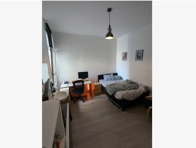 15m2 room to rent for 585€/month in Haagdijk, Breda