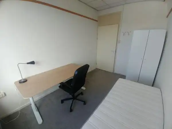 10m2 room to rent for 425€/month in Bakkerstraat 38A, Eindhoven